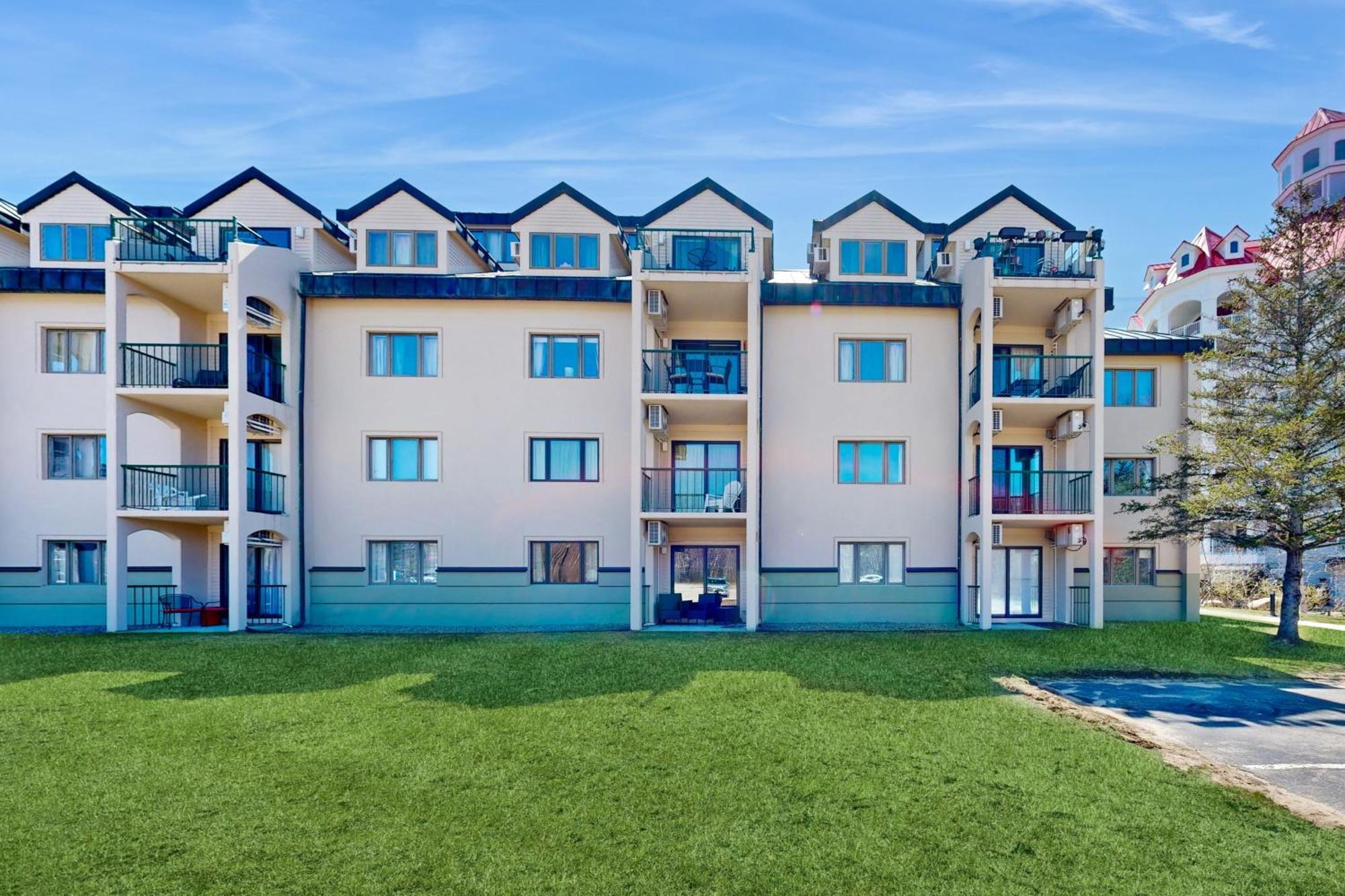 Autumn Colors Condo At Rivergreen Lincoln Exterior foto